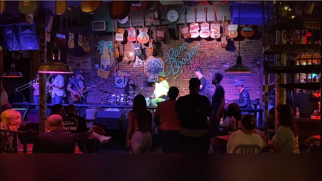 Click to Enlarge-Esc to Close EventPhotos/Route66/Memphis-3581c BluesHall.jpg